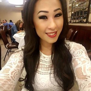 Meet your Posher, Vanida